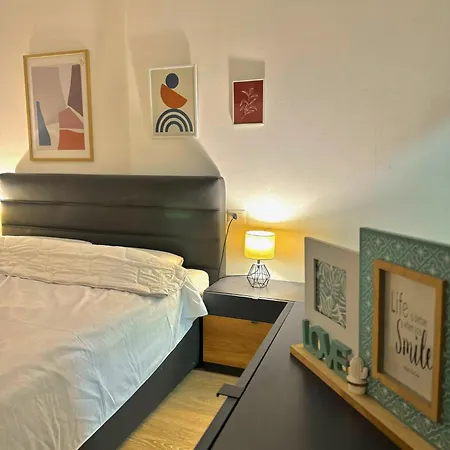 Sunset Apartamento Tirana