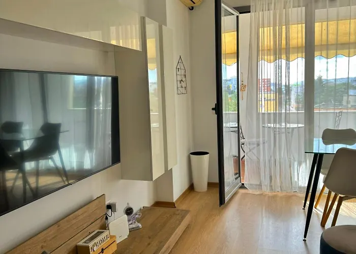 Sunset דירה טיראנה